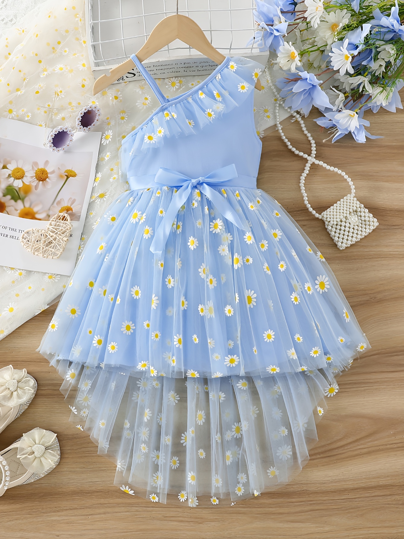 Elegant Yellow Daisy *-Shoulder Dress for Girls Sleeveless, Asymmetrical  Hem, Light Blue Tulle Skirt with Floral Pattern Spring