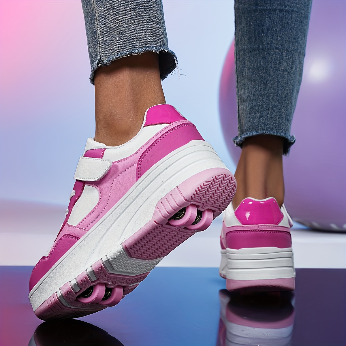 2025 New Trendy 1 Pair Girls' Color Block PU, TPR Thick Sole Magic Tape Letter Round Toe Low-Top Versatile Shoes with Detachable Four-Wheel Roller Skates in Black and Pink for Casual Fashion Sports, Girls' Skate Shoes, Professional Skate, Skate For Girl/boy, Soy Luna Amber Skate, Skate With Kit, Skate Shoe, Orange Skate Wheel, Roller Skate Wheel, Roller Skate Shoe, Skating Shoe For Girl, Roller Shoe Girl, Skates, Wheel Shoe, Skate, Shoe With Wheel