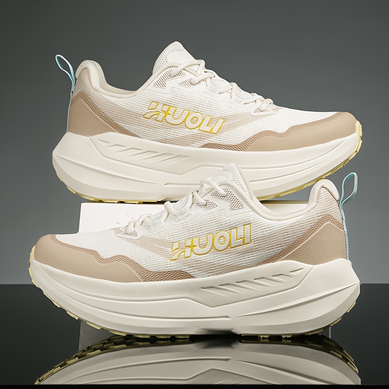 Spring New Lightweight Comfortable Breathable Casual Sports Shoes