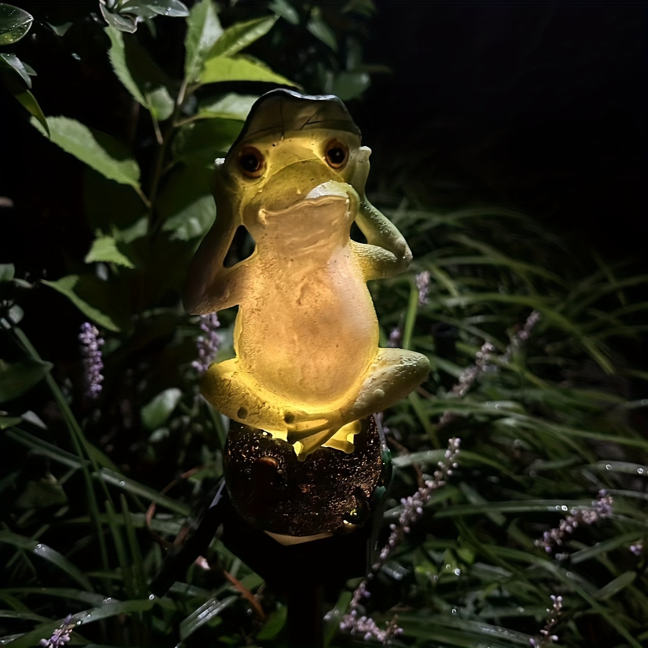 Image of Solar-powered For Lotus Leaf Frog Led Outdoor Lighting Decorative Landscape Lamp, Solar Garden Lawn Light For Courtyard, Garden, Lawn, And Holiday Decoration