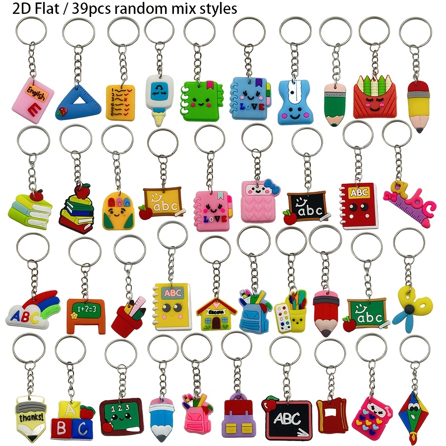 TEMU Piatto 2D, 39 pz Portachiavi Piatto 2D in PVC a Tema Scolastico Casuale, Ciondoli Carini a Forma di Cartoleria a Cartone Animato per Studenti,