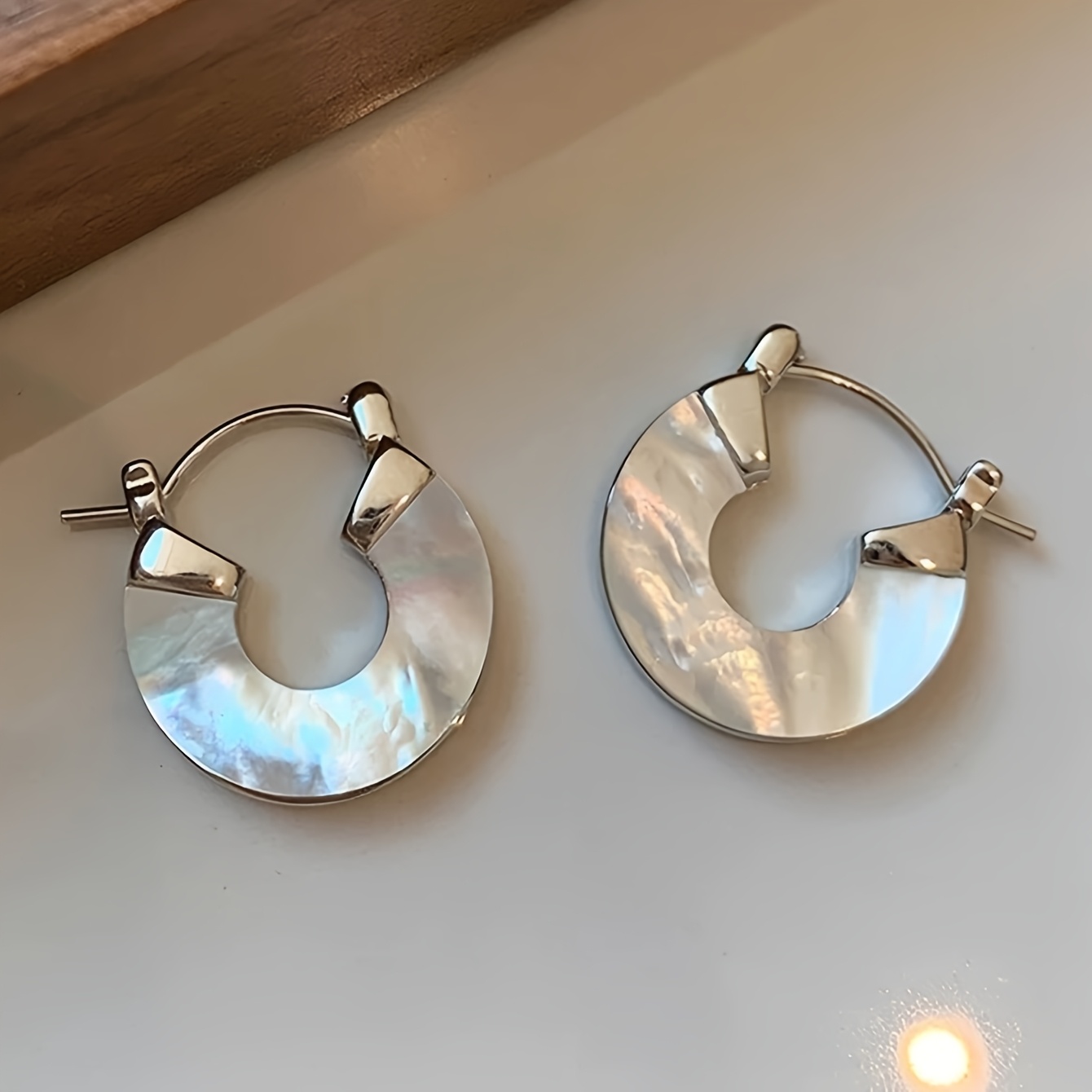 TEMU 1 Pair Minimalist Light Luxury Exquisite Geometric Daily All-match Suitable For Casual Gathering Party Wearing Women's Hoop Earrings