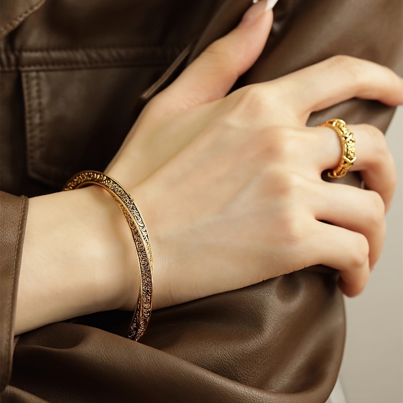 Chinese Style Copper Cuff Bracelet Floral Pattern Bangle