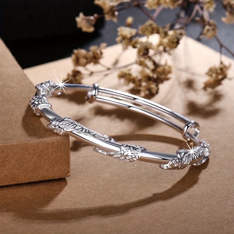 

1pc, Vintage & Cute Style, Silvery Luxury Floral Bangle, Fashion Creative Accessory For Daily Wear, Perfect Gift