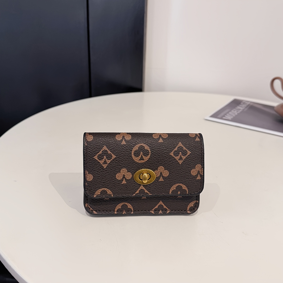 New Women's Vintage Random Print Locking Twist- Coin Purse Card Holder Id Holder