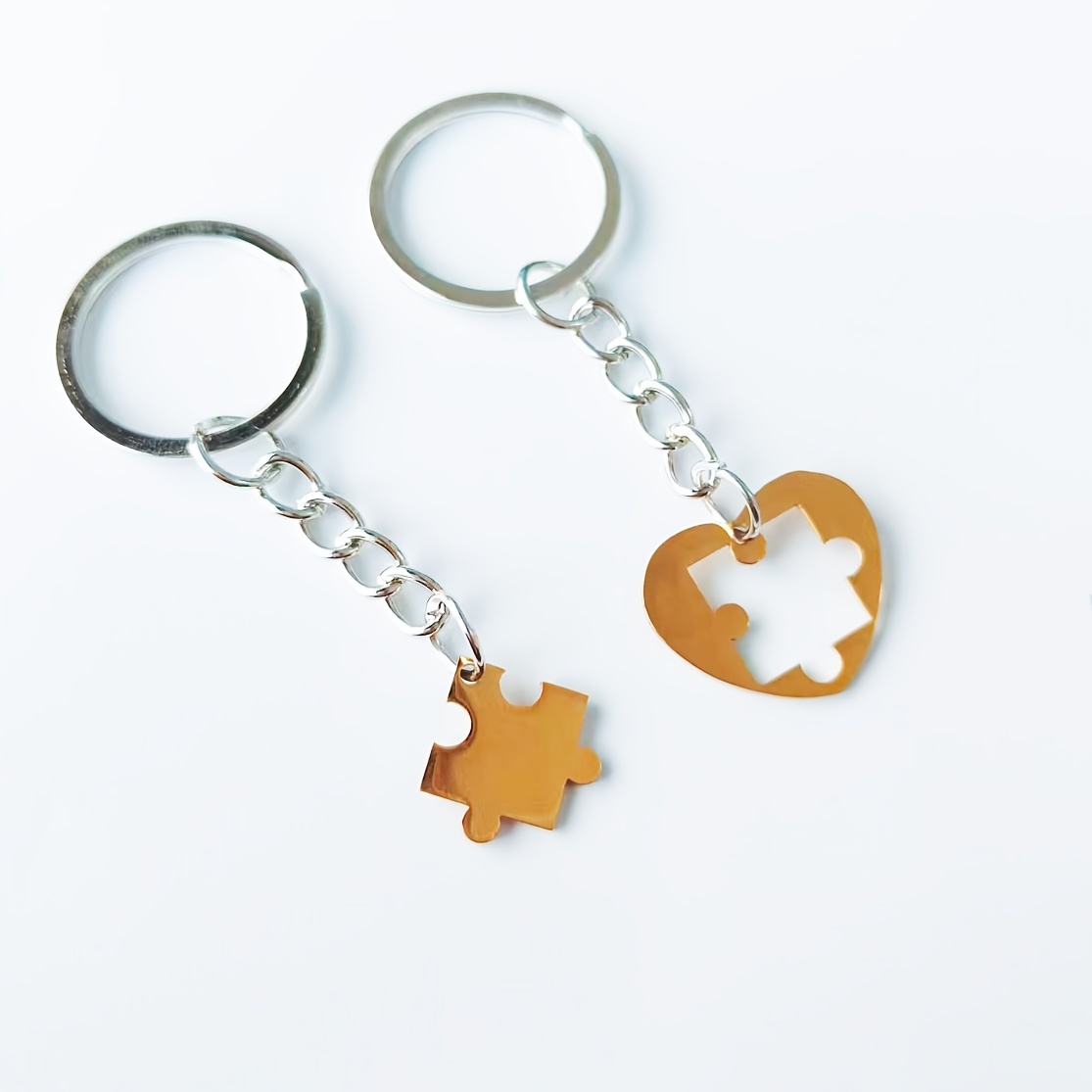 TEMU 2pcs Couple Keychain, Stainless Puzzle Couple Keychain, Romantic Little Keepsake For Lovers, Couple Design In Pairs, Small Ornament For Long