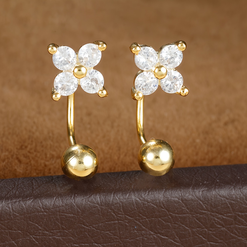 TEMU 2pcs Boucles d'Oreilles Clou à Fleur Chic à Quatre Pétales - Ensemble avec Synthétique - Style Élégant et - Convient pour et les des Femmes -