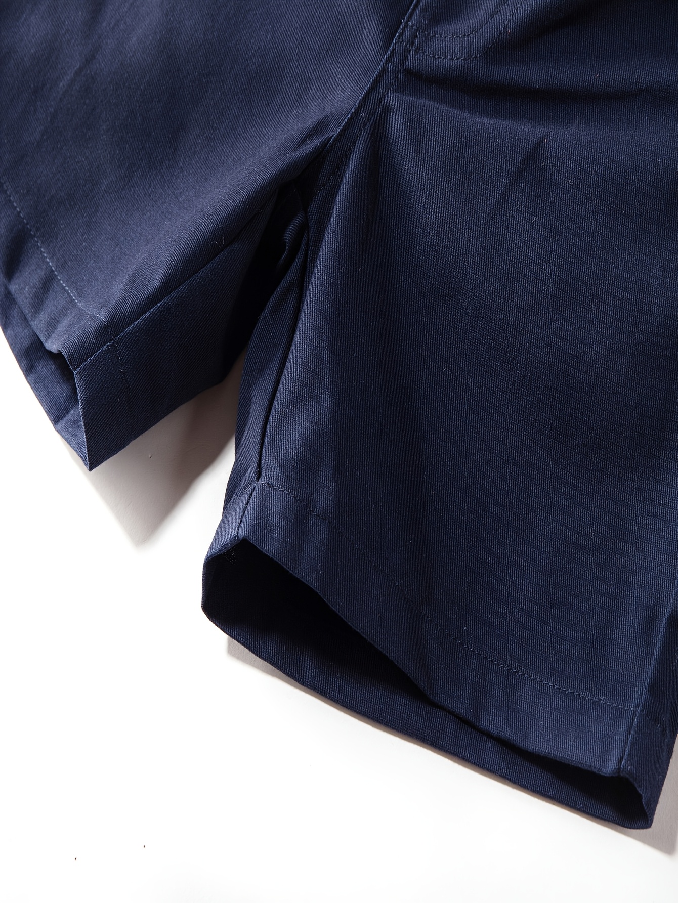 Ensemble de vacances à la plage pour garçons, chemise à manches courtes à fleurs et short avec ceinture, décontracté, polyester, tissu tissé, non extensible, boutonné devant, coupe régulière pour garçons.