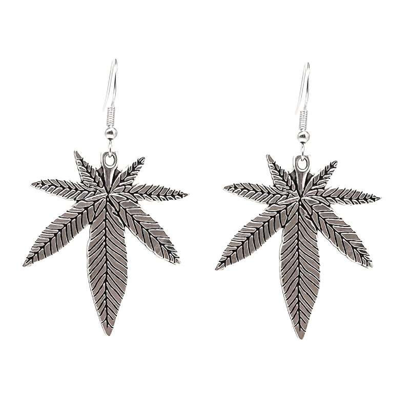 Women's Bohemian Heart Maple Leaf Pendant Earrings — Retro Style