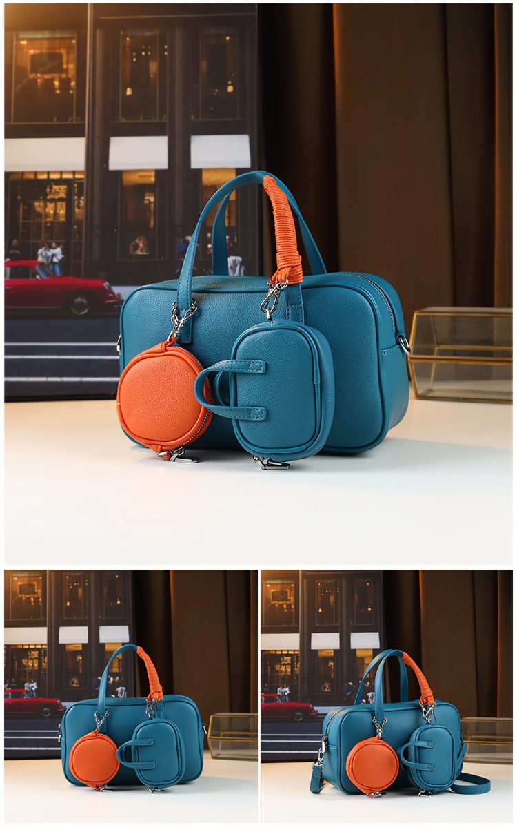 Main bag interior view