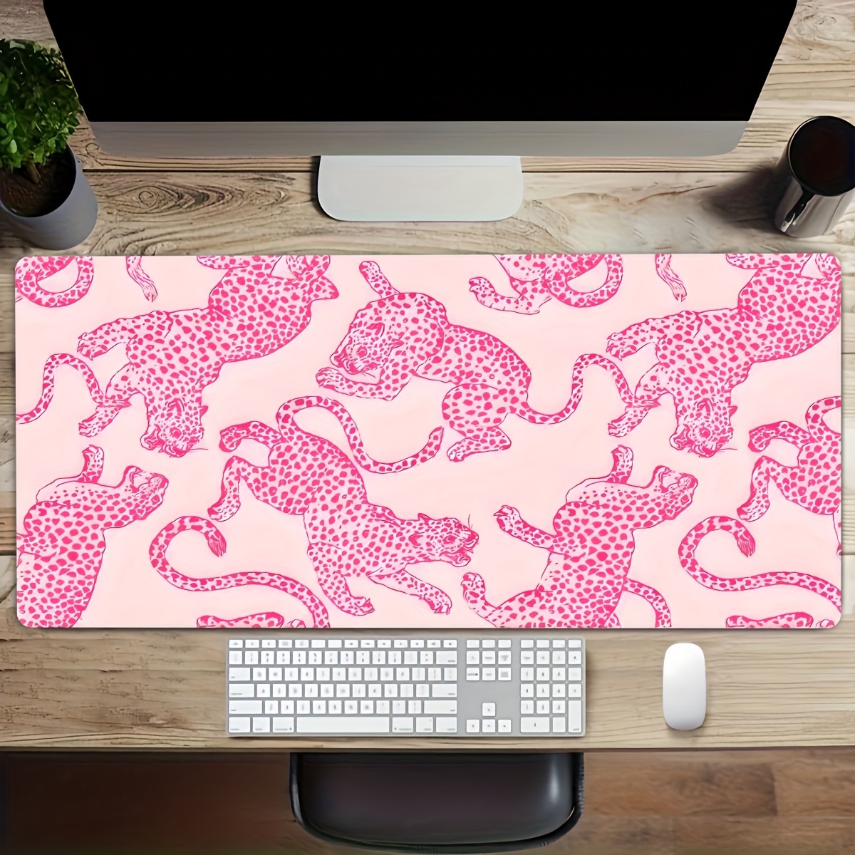 

1pc Pink Pattern Mouse Pad, Gaming Desk Mat, Edge, Washable Natural Rubber Non-slip Base, Keyboard Pad, Fashionable Design For Gamers And Office, Ideal Gift For Boyfriend/girlfriend