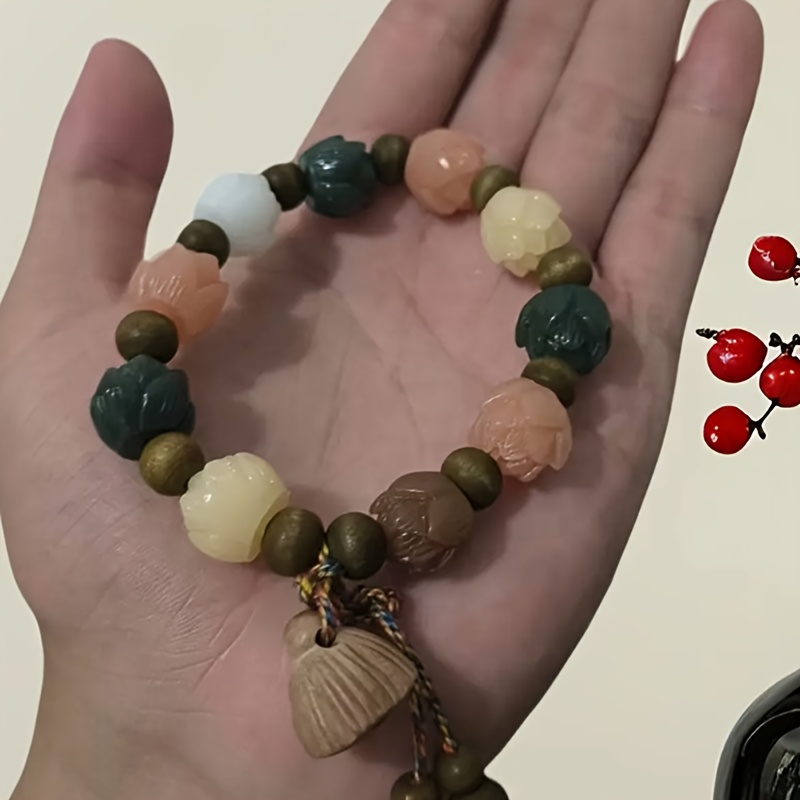 Chinese-style Lotus Shaped Lucky Necklace, Hand-Carved