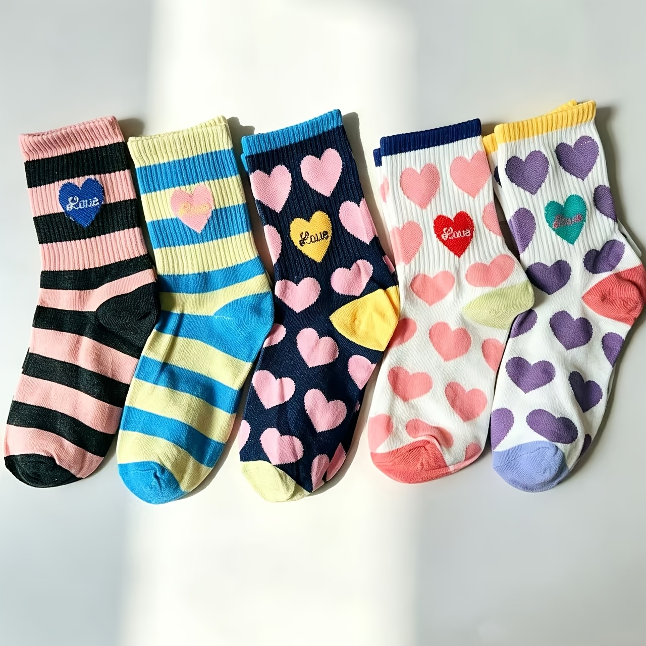 TEMU 5 Pairs Dopamine Sweet Heart Striped Mid-calf Socks - Preppy Korean Style Women's Socks - Suitable For