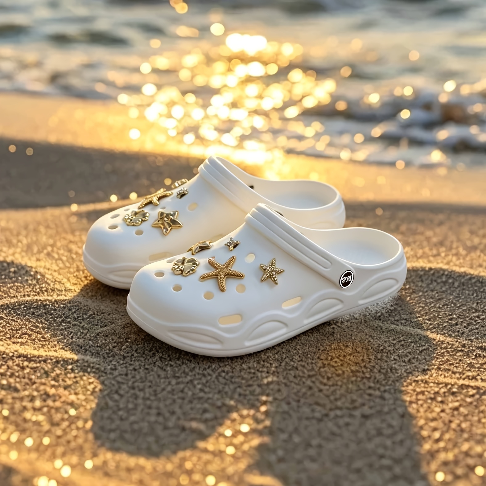 TEMU [Coastal Starlight] Chaussures à semelles épaisses et perforées, couleur , ornées d'étoiles de mer dorées et de badges , pour sur les côtes