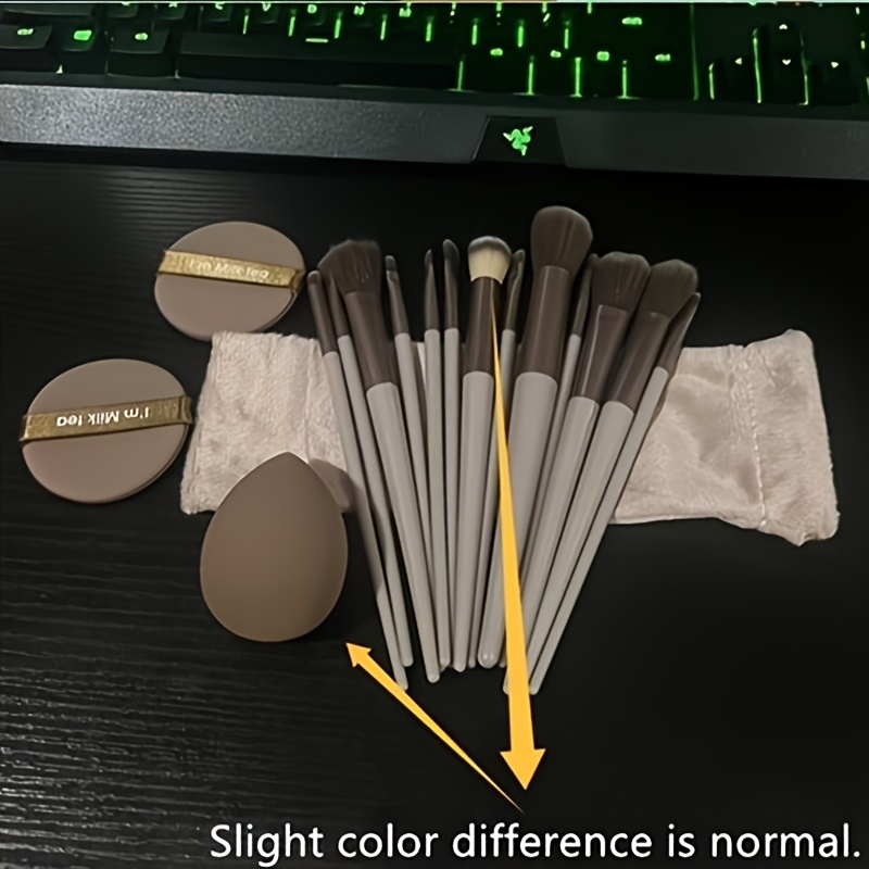 TEMU A Tool Set Includes 13pcs Makeup Brushes And 2pcs Round Sponges And 1pc Egg-shaped Sponge And Storage Bag, Suitable For Routine Pre- And