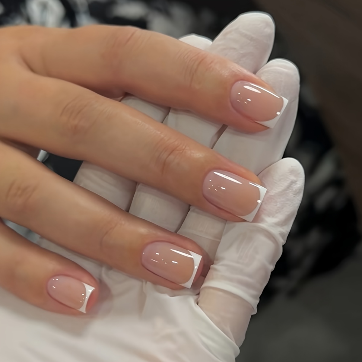 TEMU 24pcs New Short Square Press-on Fake Nails, Nude Glossy Tips, Daily Wear, Suitable For Occasions