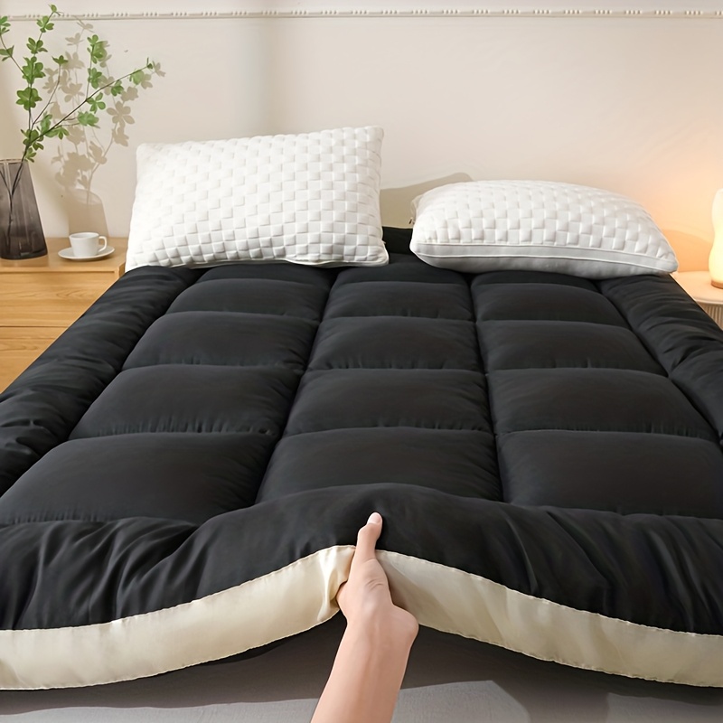 1pc Luxury Mattress Pad, Instant Warmth Winter Cold Protection, Ultra-Soft Comfortable Thickened Warm Mat, Corner Straps, 3D Quilted Mattress Protector, Skin-Friendly Breathable, Fluffy, Fall Winter Choice, Single Double Bed Cover Large Size