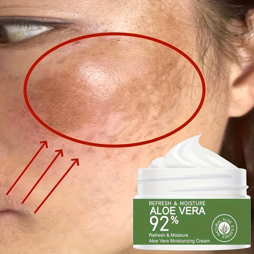 aloe vera vitamin c serum Vitamin C serum with hyaluronic acid and aloe vera – Summer Foot main image 1