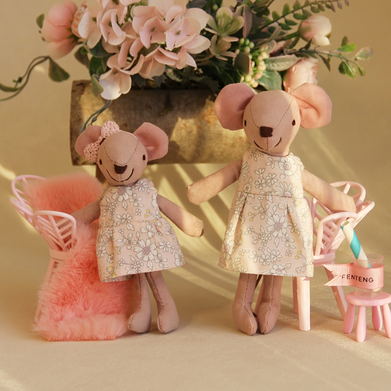 

H13/15cm Miniature Fabric Mouse With A For Matching Parent- Outfits