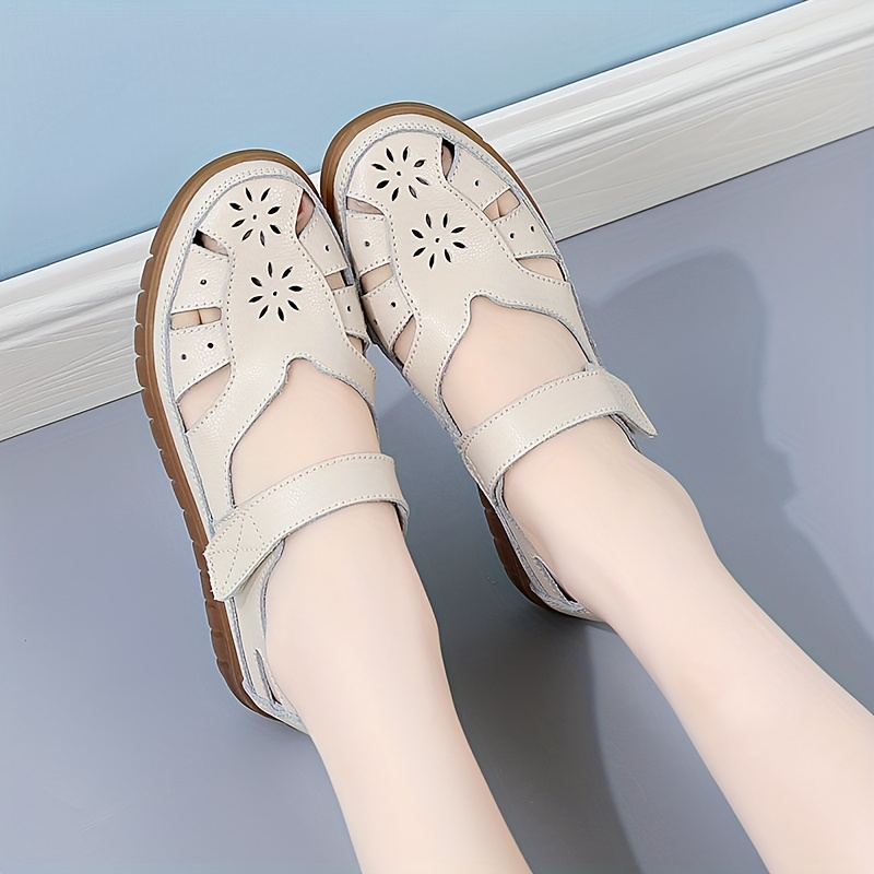 microfiber leather womens sandals spring summer style comfortable soft sole non slip flat breathable perforated open toe clogs Product details 6