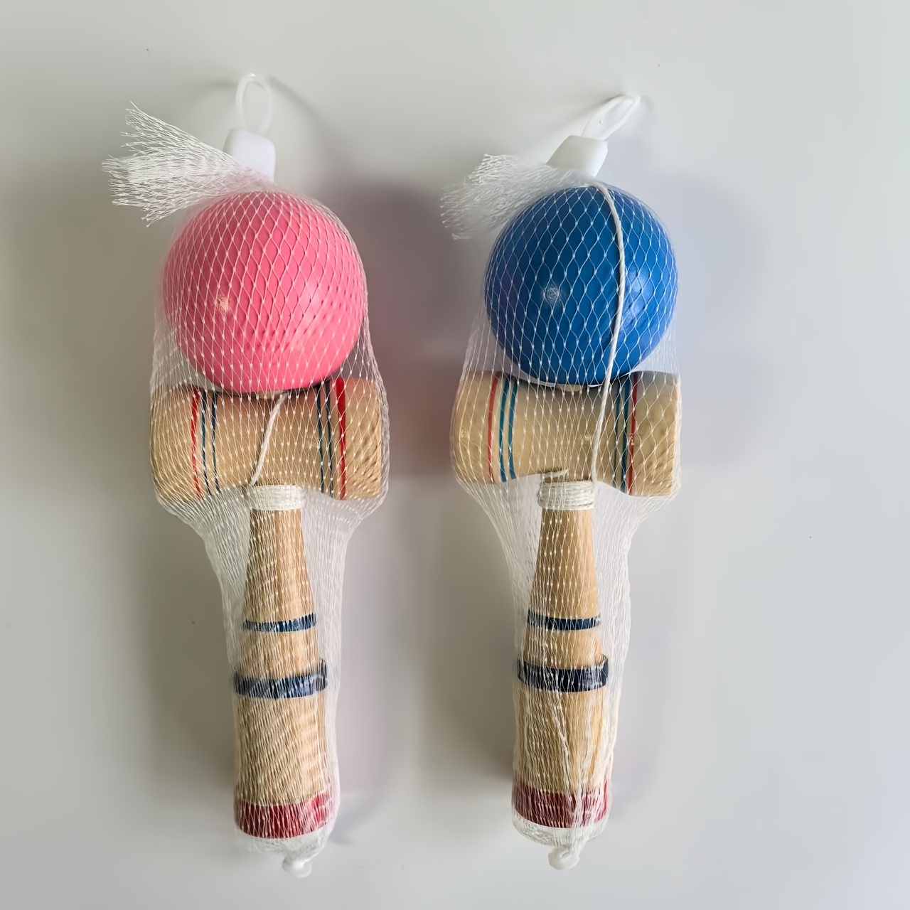 Kendama Mare Multifuncțională Potrivită pentru Sport și Fitness - de Antrenament pentru Aruncat/Prins în Aer Liber cu Scrimă, Coordonare Mână-Ochi și Echilibru pentru Tineret, Petreceri, Turnee - Cadou pentru Crăciun, Anul Nou