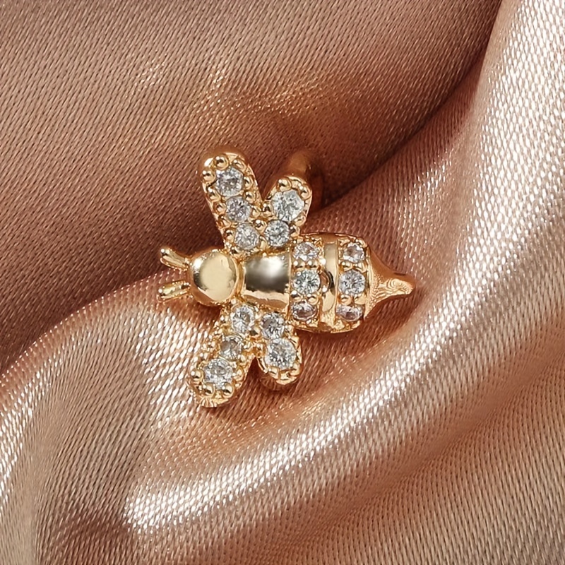Elegant & Cute Bee Clip-on Earring With Sparkling Cubic Zirconia - Copper, Perfect For Casual Attire Or Parties
