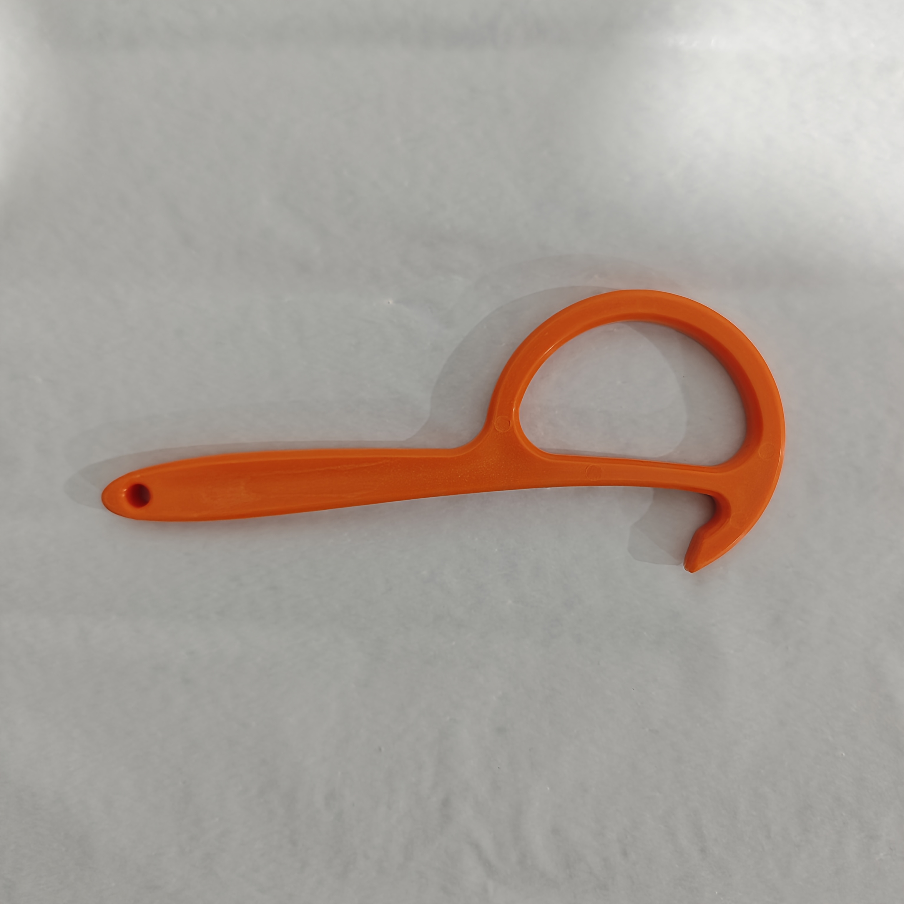 TEMU Durable Plastic Can Opener- Ergonomic Design, Non-slip And Portable, Suitable For Camping, Picnics, Barbecues, And College Parties- Reliable Can