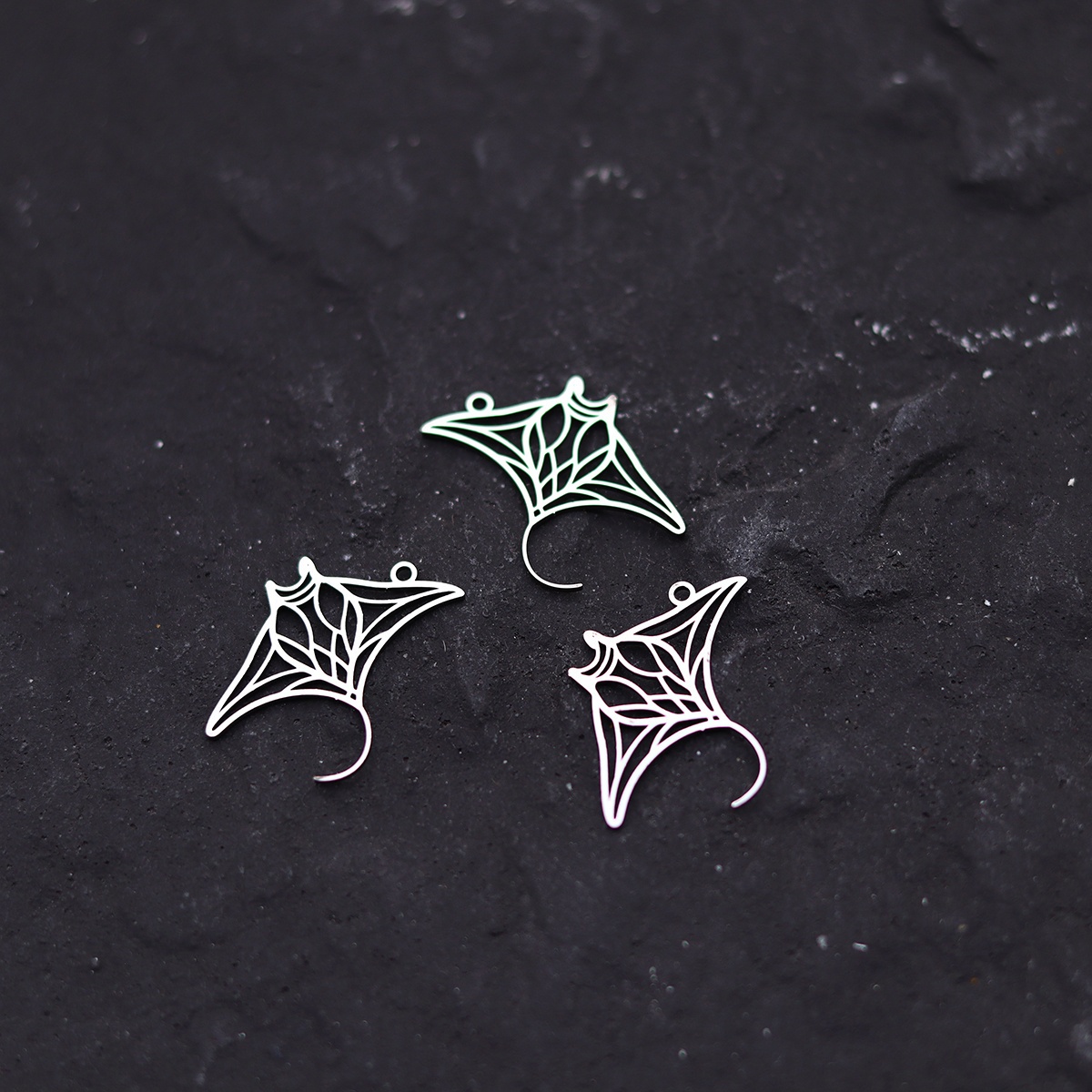 Set Of 3 Devil Fish Hollow Stainless Steel Pendants For Jewelry Crafting For Men And Women