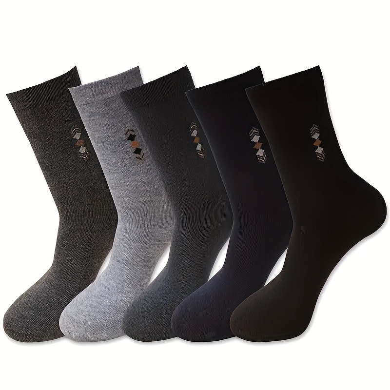

5 Pairs Of Men's Trendy Classic Solid Crew Socks, Breathable Comfy Casual Unisex Socks For Men's Outdoor Wearing All Seasons Wearing
