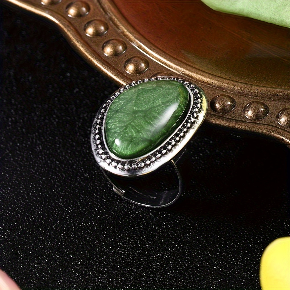 TEMU 1 pieza de Anillo de Resina de Aleación de Zinc Vintage para Mujer, Plateado, Accesorio de Joyería de Moda para…: retailer-supplied image