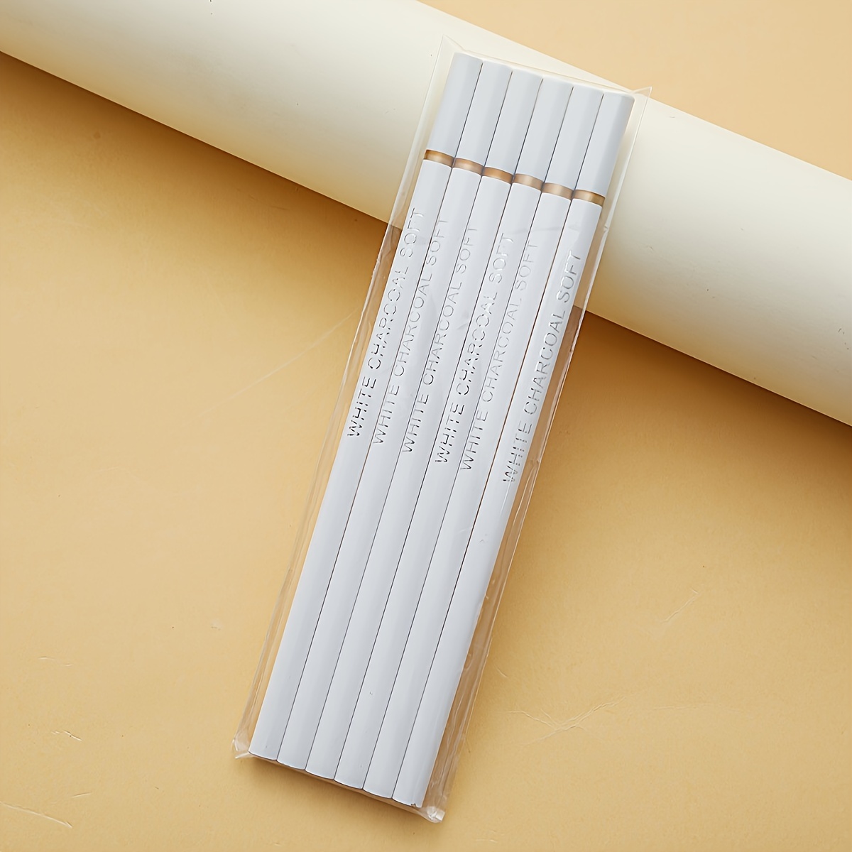 

4pcs/6pcs White Charcoal Pencil, Material, Thickened Refill, Soft, Suitable For Art Students, Highlight Sketching, Mixing, Sketching, Professional Painting