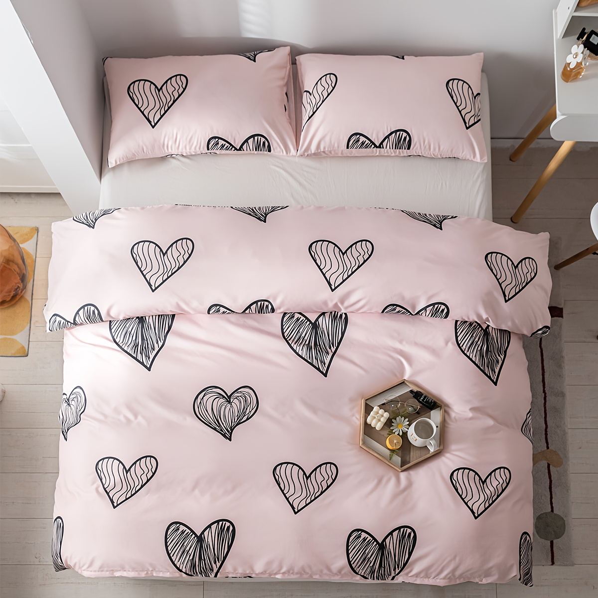 Image of 2/3pcs Pink Heart Print Duvet Cover Set (1/2 Pillowcases, 1 Duvet Cover, Without Filling). With , Breathable Fabric Suitable For , This Bedding Set Is Perfect For Cozy And Inviting Bedrooms.