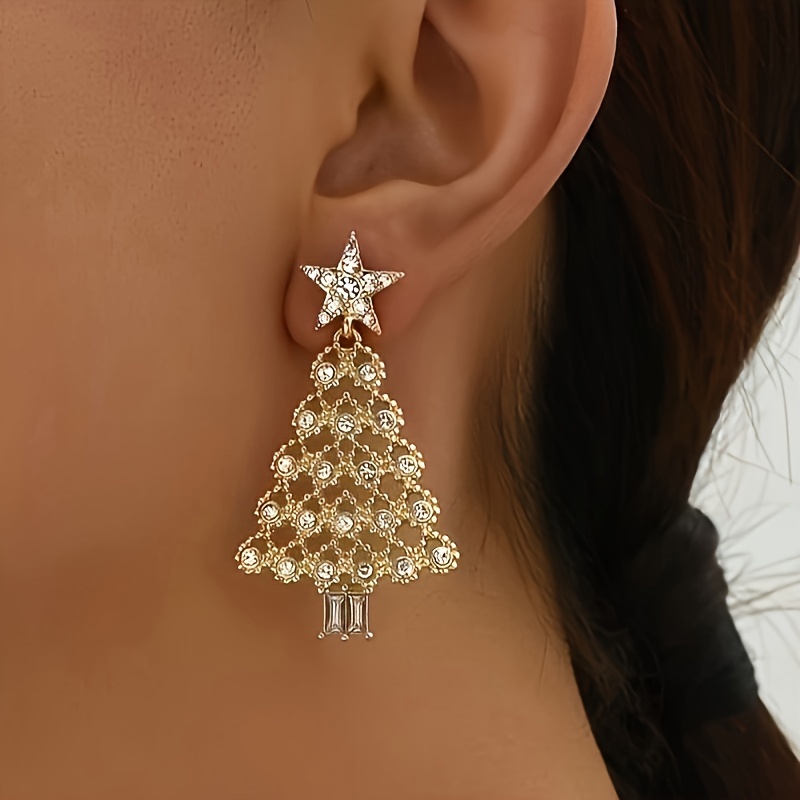 

Boucles d'Oreilles Pendantes Élégantes avec Sapin de Noël en Strass - Design Chic , Parfaites pour les Fêtes de Noël & Cadeaux