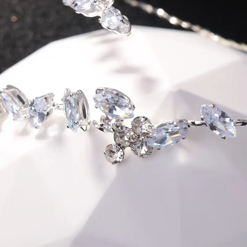 womens elegant leaf bracelet delicatechain with leaf wedding party everyday jewelry year round versatile formal casual bracelet for women minimalist gift sophisticated chic style fine Product details 5