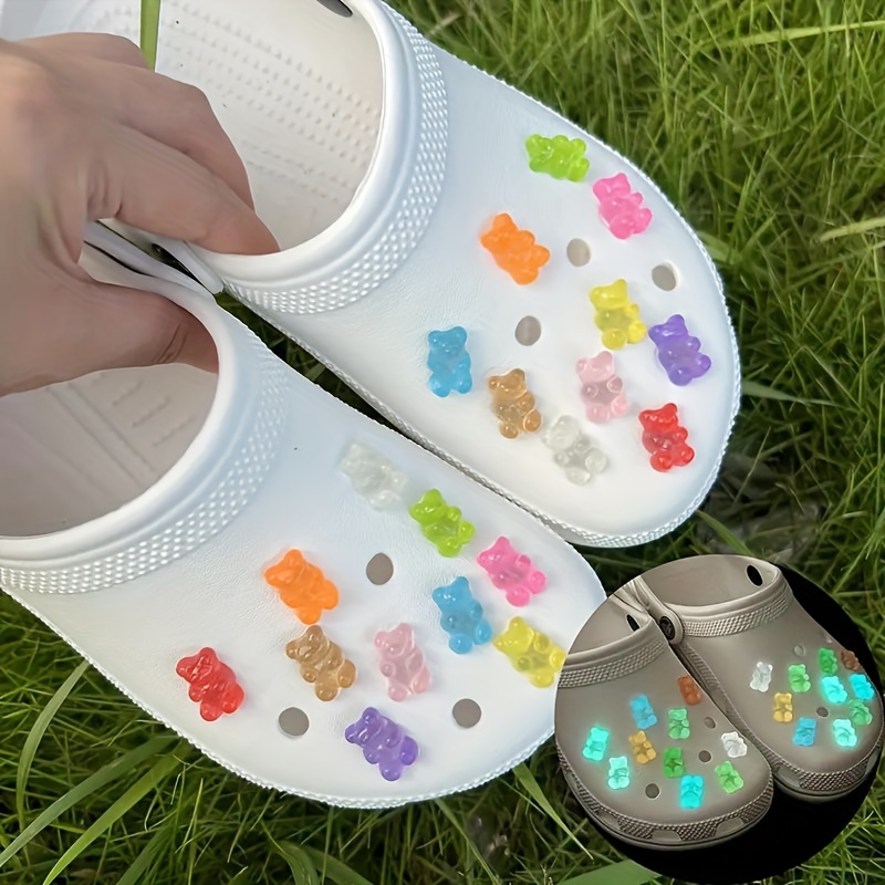 

20pcs/set Cute Luminous Colorful Little Bear Shoe Charms For Diy Accessories Clogs (slighting Enough Light Can Make The Luminous Effect Better)