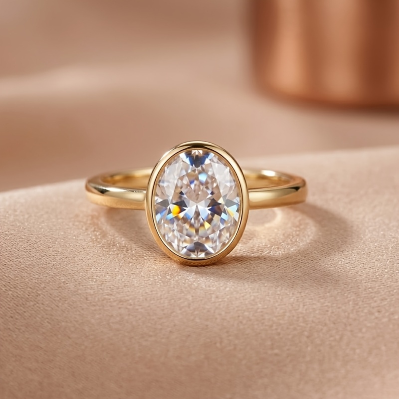 Women's Exquisite Light Luxury Oval Engagement Ring