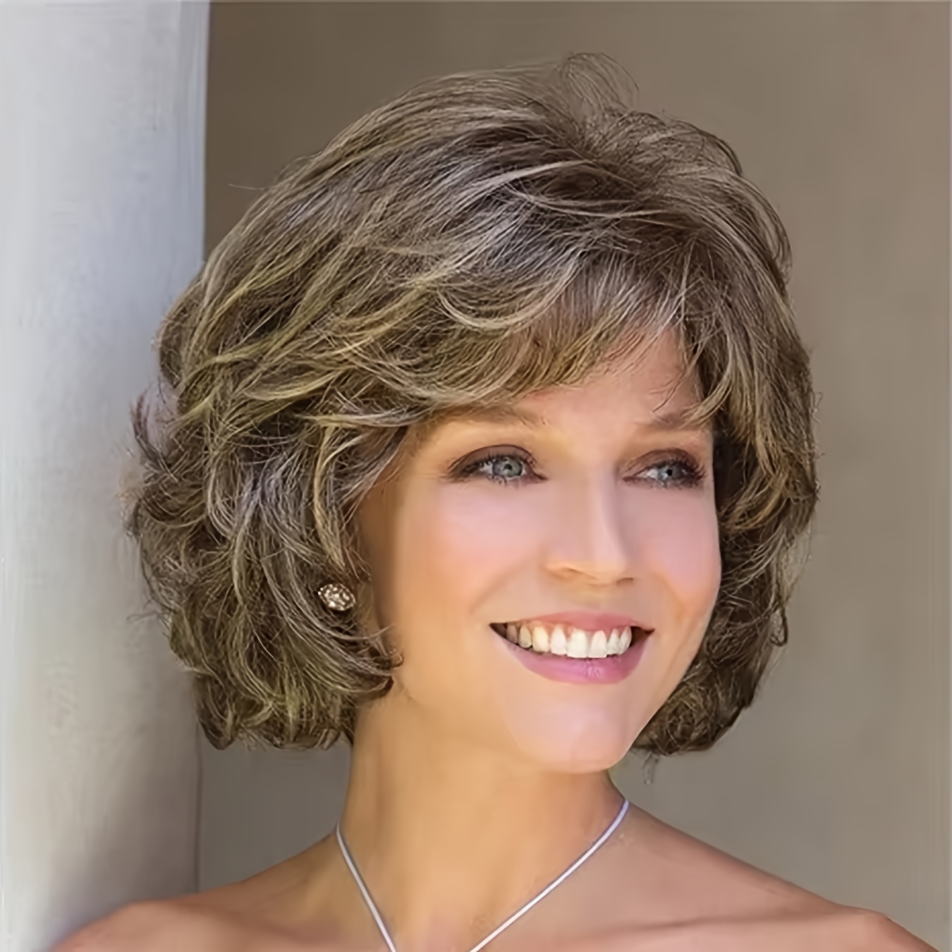 

[] Elegant Short Curly Synthetic Wig For Women - Light Brown With Bangs, , High-temperature Fiber, Cap, Casual Or Stylish Looks, Wig Accessories