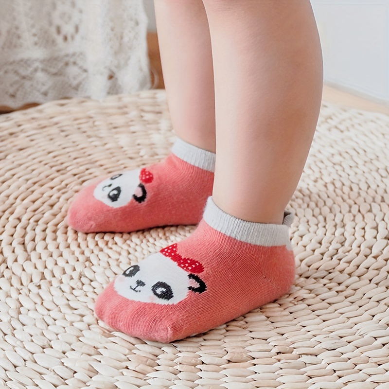 6 Pairs Baby Socks with Cute Cartoon Animal Patterns - Non-Slip Ankle Socks for Boys & Girls, Soft Breathable Fabric, Machine Washable, Spring/Fall Toddler Walking Socks for Indoor/Outdoor Play, Baby Socks, Playful Kids Footwear, Comfortable Kids Wear