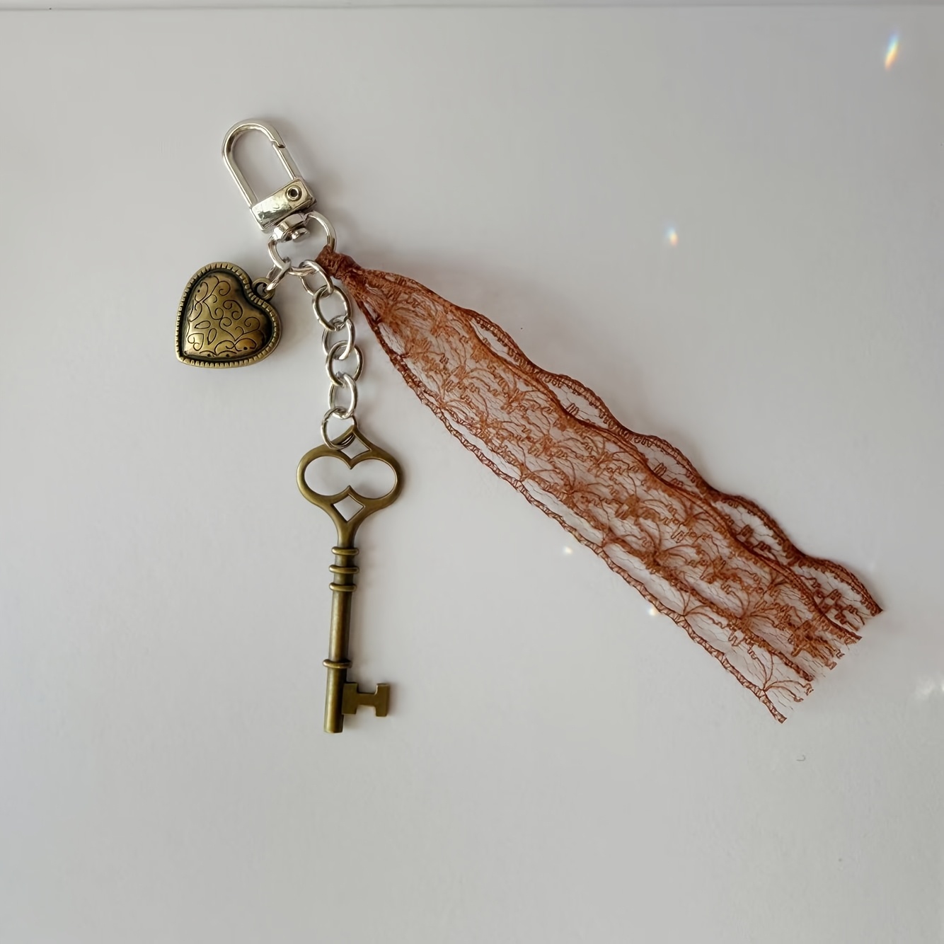TEMU Diseño Original Cinta de Encaje Retro Llavero Bolso Colgante Ropa Adecuaciones para Teléfono Móvil