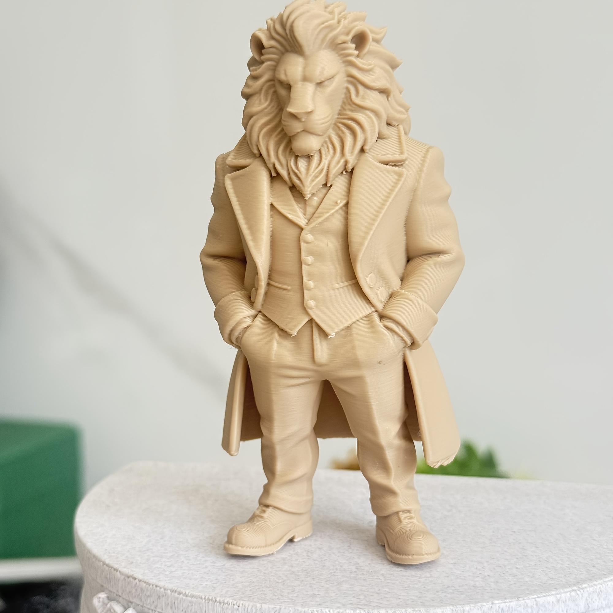TEMU Lion In Suit Resin Figurine Creative Decor Ornament For Bookshelf Desk Office Fish Tank, Gift For Decoration