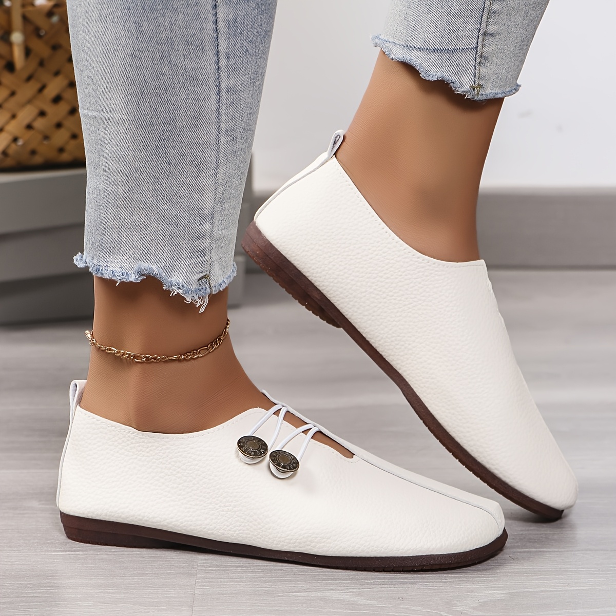 

Elegant Women' Cover Flats - 2024 Collection With Chic Detail, Comfortable Round Toe Design, Casual Wear,