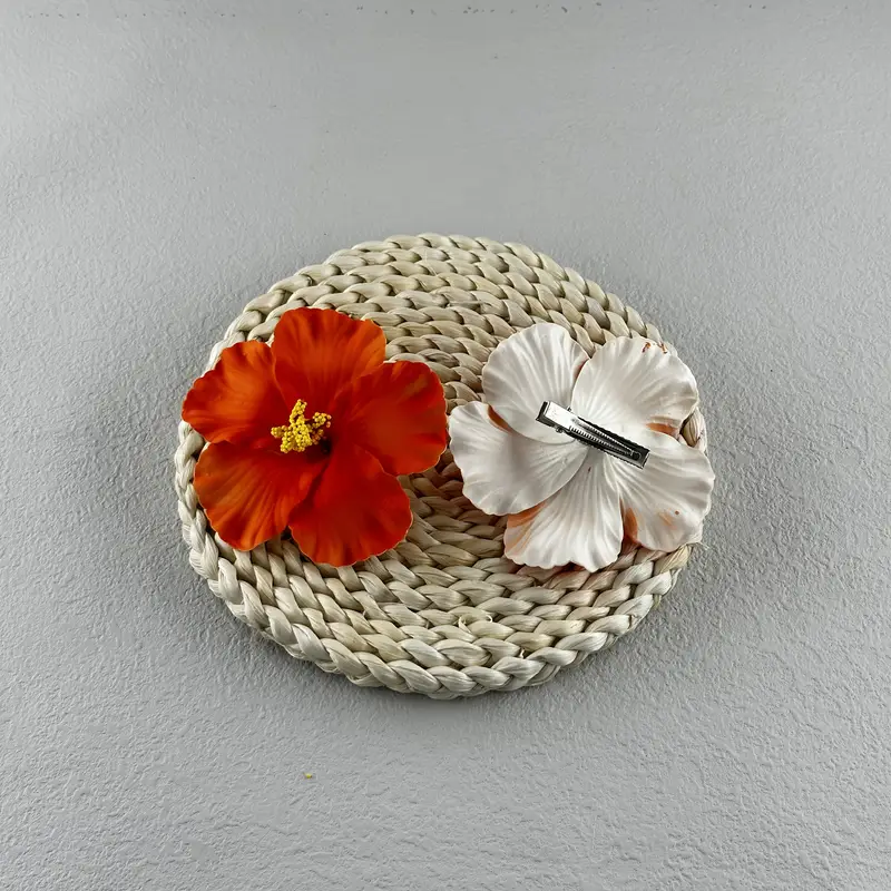 20pcs bohemian white hibiscus flower hair pins artificial plastic hair clips with yellow center vibrant accessories for women mother s day gifts dance parties summer vacations cute hair accessories look foliage Product details 3