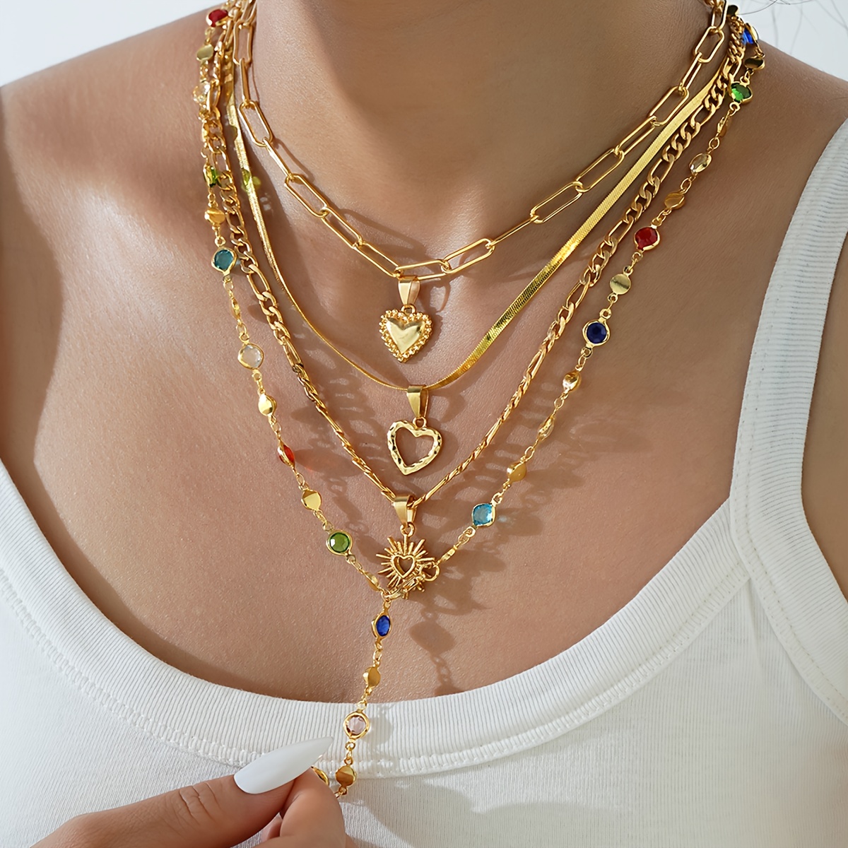 Image of 4pcs Set Of Easy Elegant Fashion Trendy Old Money Style Colored Rhinestone Heart Sun Chain Necklace Set Women's Vacation Party Daily Matching