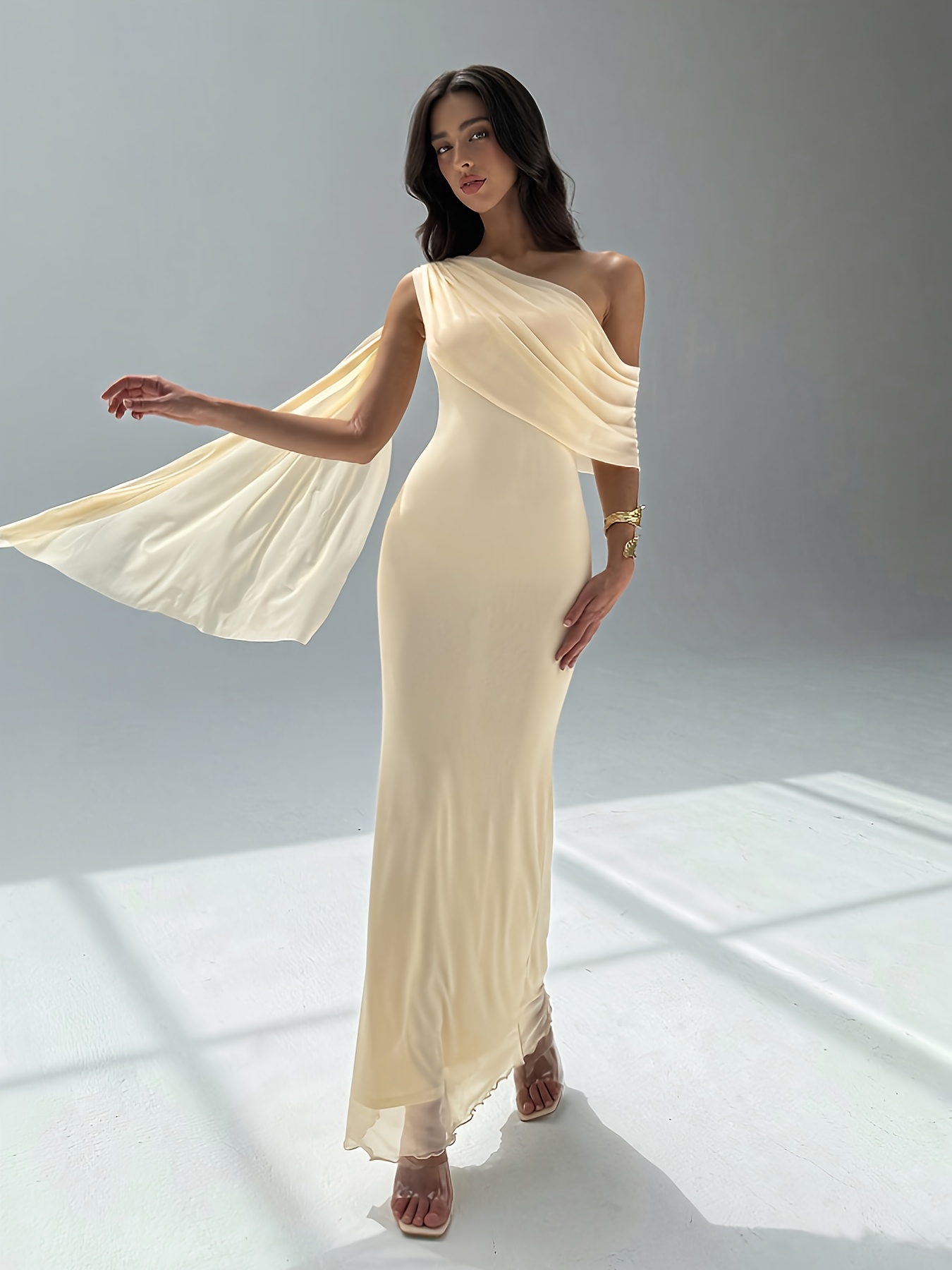 cream color fall dress Lady Black Tie - Regal Cutie Bubble Hem Midi Dress - Cream