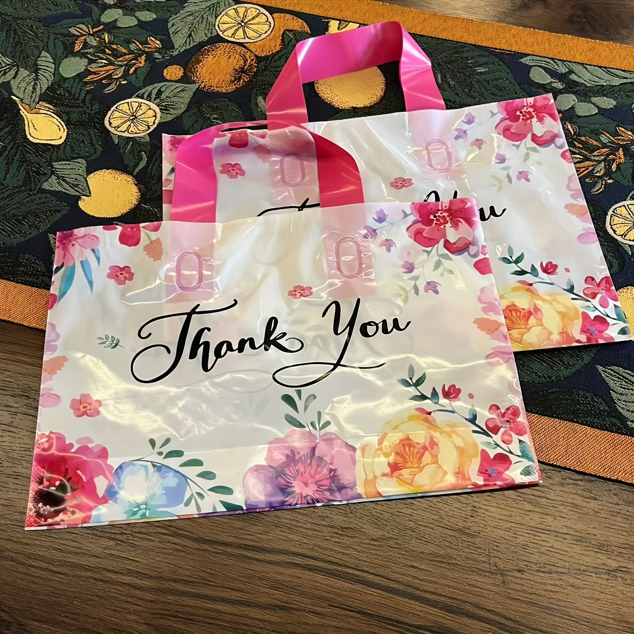 

50pcs Elegant Floral Reusable Shopping Bags With Pink Handles - Foam Plastic, "thank You" Design - Ideal For Boutiques, Retail, Birthdays, Parties & Gift Tote, Gift Bags