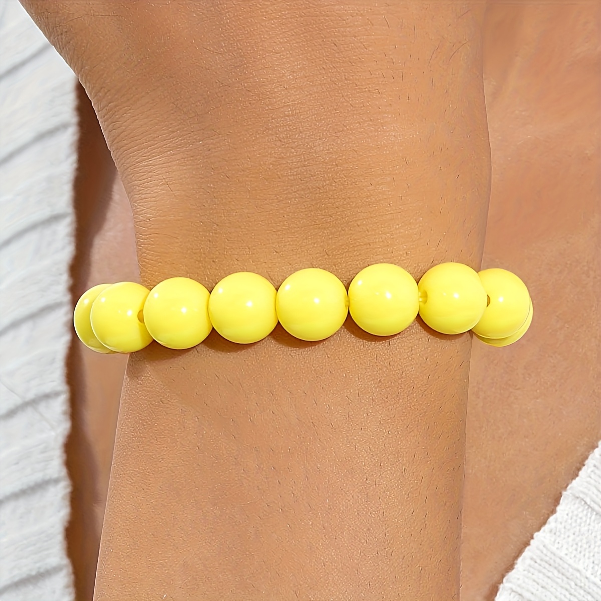 Image of 1pc Simple And Stylish Colored Acrylic Beaded Bracelet With Round Beads And Elastic String, Suitable For Women' Wear, Parties, And As An Ideal Gift For . A Versatile Accessory For