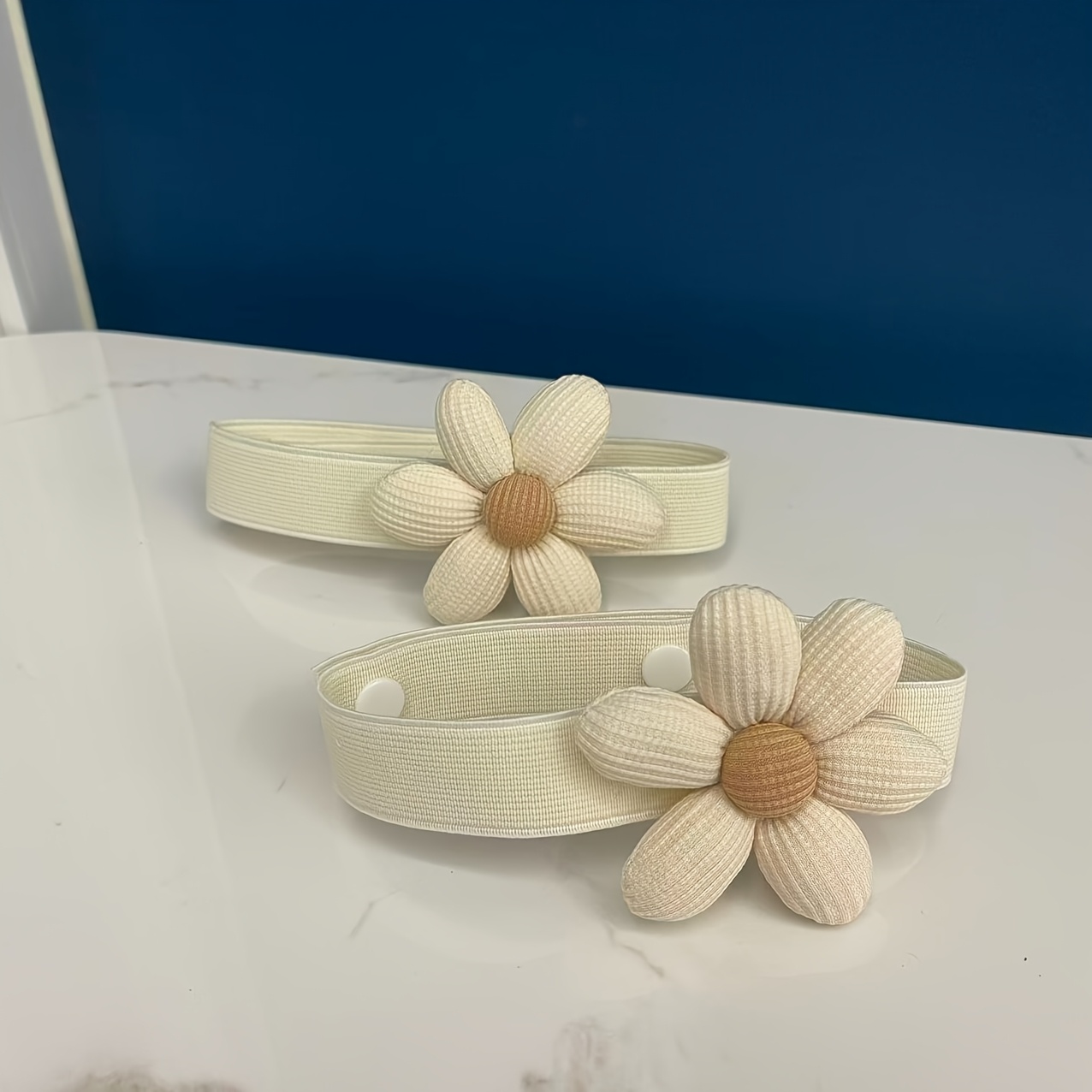 2pcs Modern Polyester Flower Curtain Tiebacks - Decor Holdbacks With Sheer Curtain Function, Buy 1 Get 1 Free, Stylish Curtain Holdbacks|floral Curtain Design|neutral Color Palette