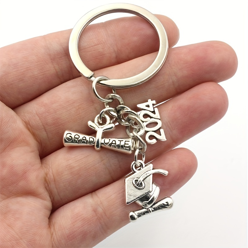 

2024 Graduation Keychain For Men, Graduation Bachelor Hat Charm Key Ring, Backpack Hanging Ornament