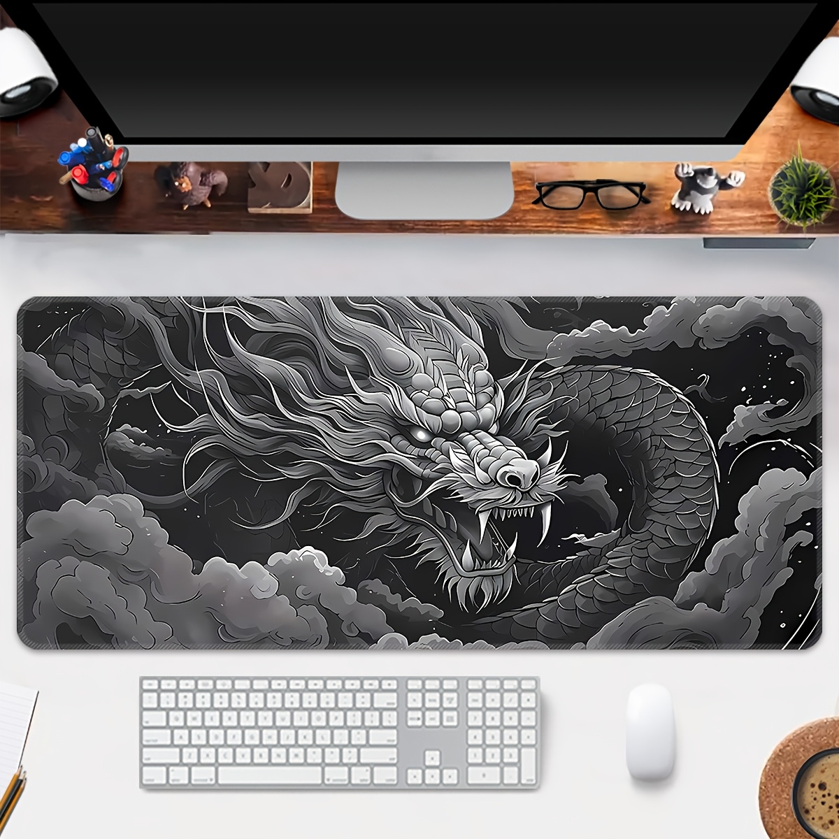 

Tapis de Souris de Jeu Extra-Large avec Design Dragon - Lavable, Base en Caoutchouc Antidérapante, Bords Cousus de - Art Monochrome de Tête de Dragon & pour Bureau & Ordinateur, Grand Tapis de Souris