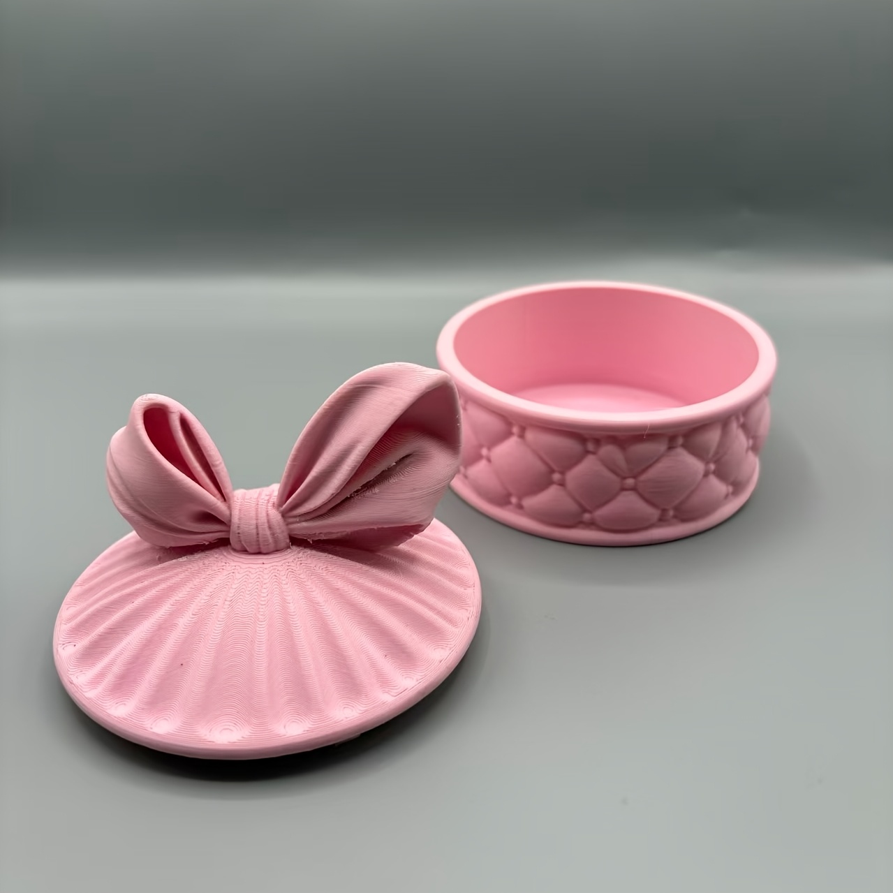 TEMU Boîte à bijoux en plastique matelassé avec nœud papillon rose imprimé en 3D, organisateur de coiffeuse pour bagues et boucles d'oreilles, boîte